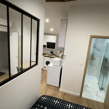 Confort Avec Climatisation Apartment *